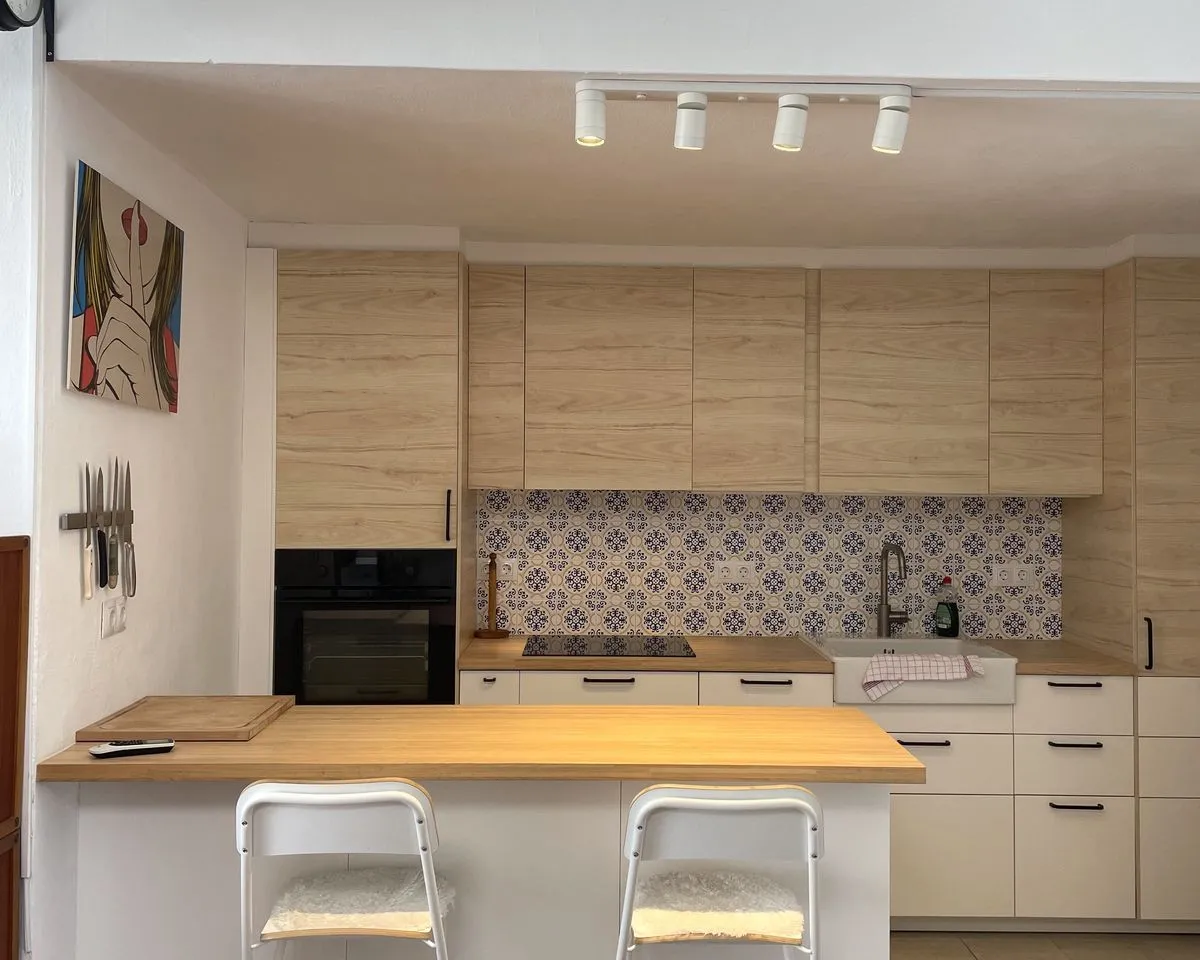 1f6f64d5-770c-4799-8f98-ee38709bac5e