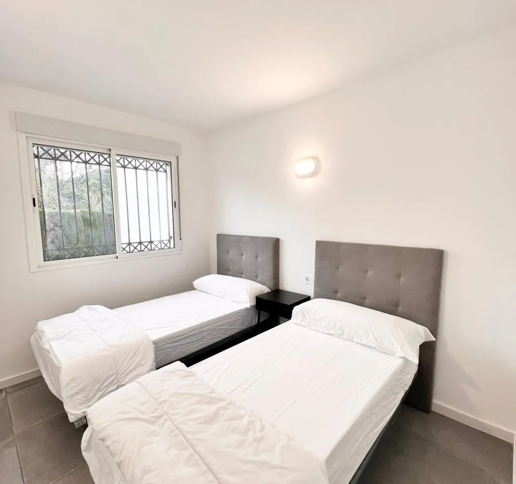 6c68f48a-ddb8-44ce-b192-844587c21f74