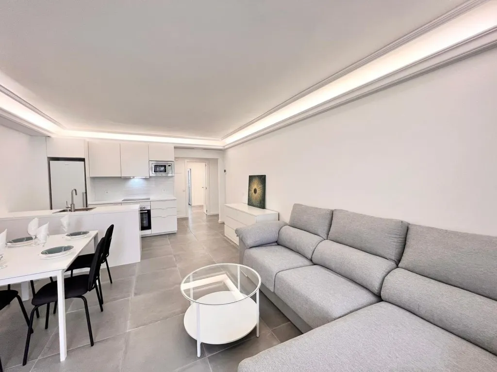 c8abbc35-b38b-4472-b540-3fd5e1d772f8