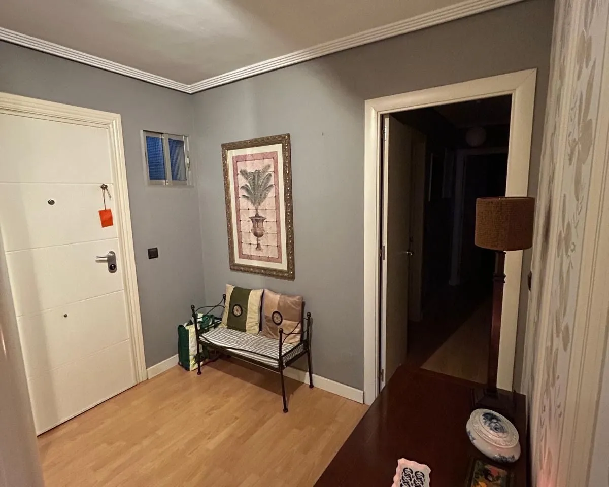 0c37a551-a1f6-4308-942d-530998f5b95f