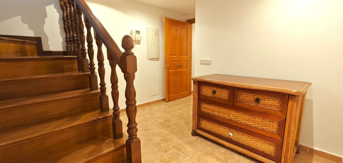 2ce3156b-7f39-49d9-a85a-054be4c0a6c2