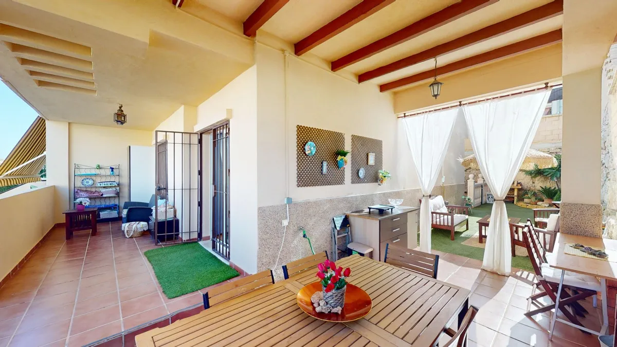 84f093b6-5844-4d44-b5ba-a49fdd9ef5d8