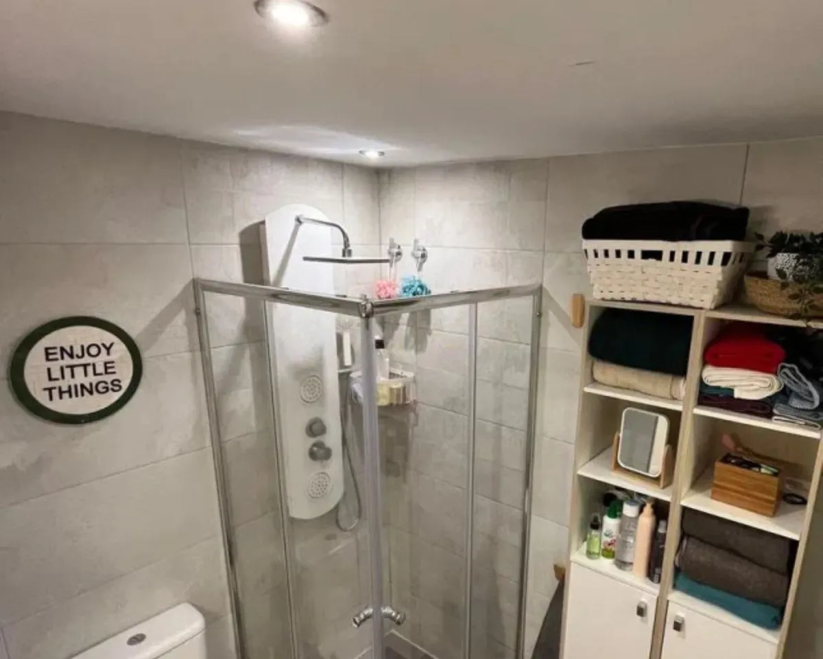 fa9b1a04-627b-4cc3-9749-a4b9a79a7f94