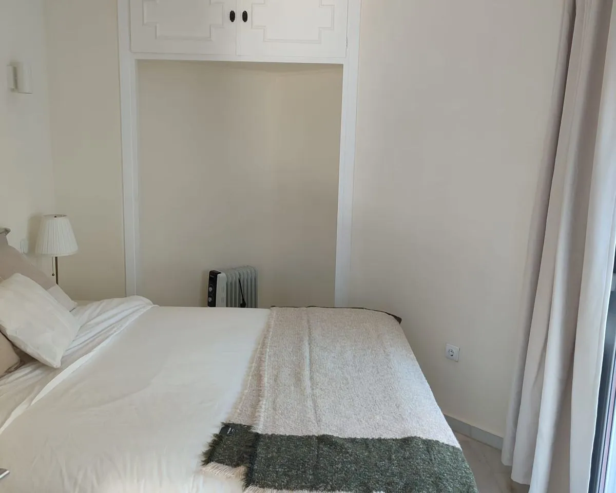 774886ff-bdbd-4e4a-bc01-30c45ee6160e