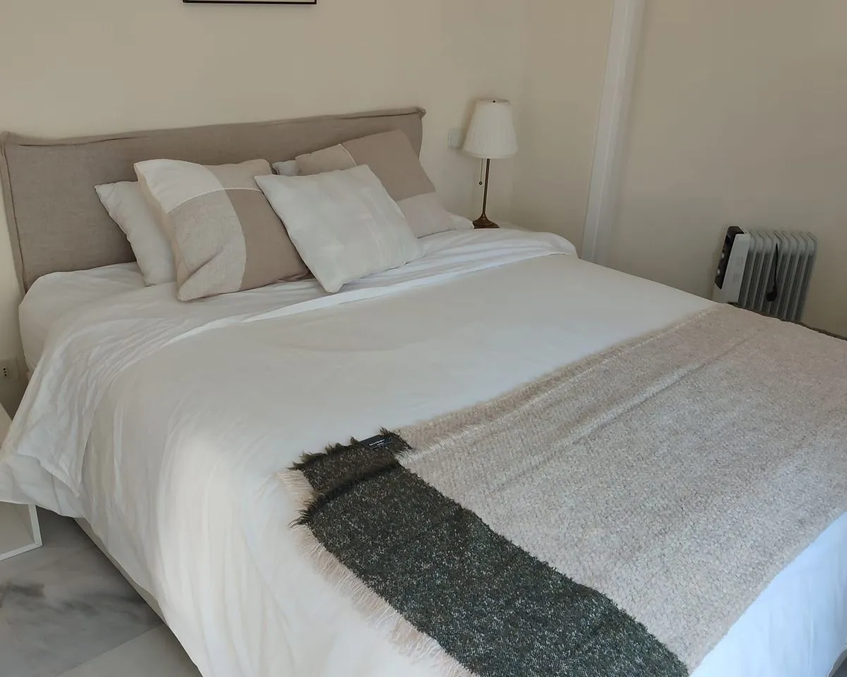 a8b79951-3c54-4968-951f-7f6a9438e2f3