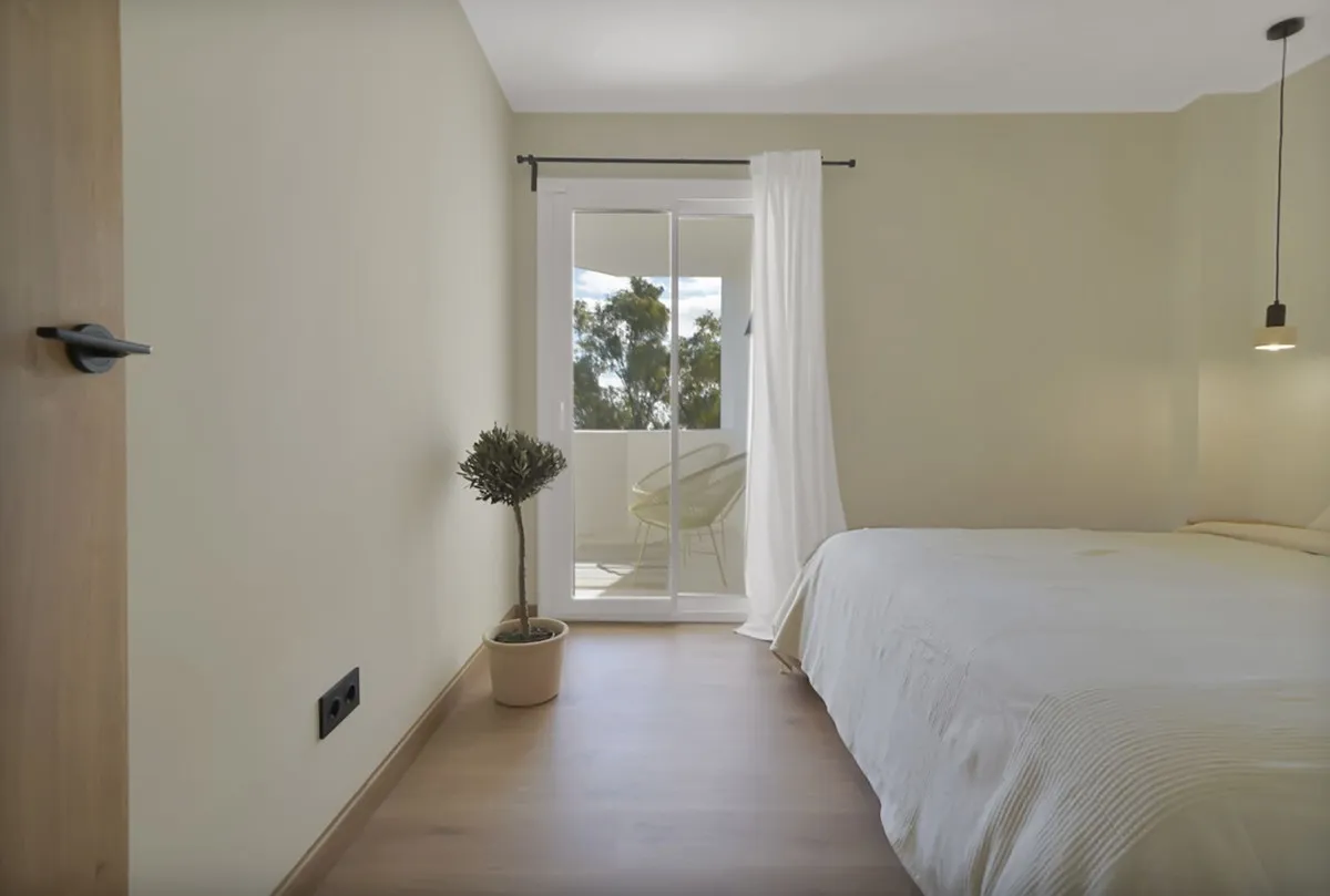 98b6ffa5-c7ff-4171-8c9a-ea999d770c18