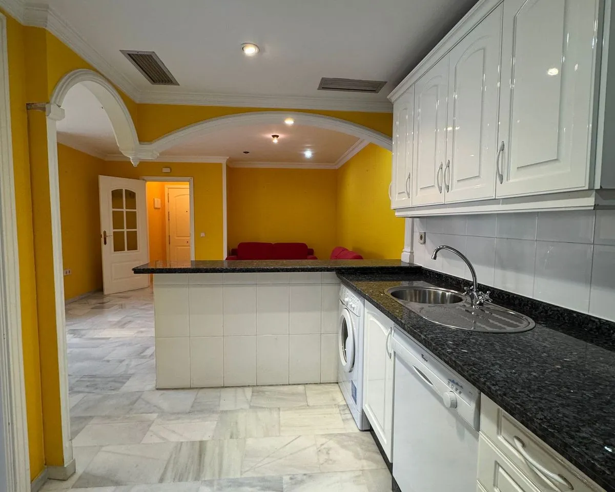 ae4049db-b6e4-42e6-8432-2ccf4777b05d