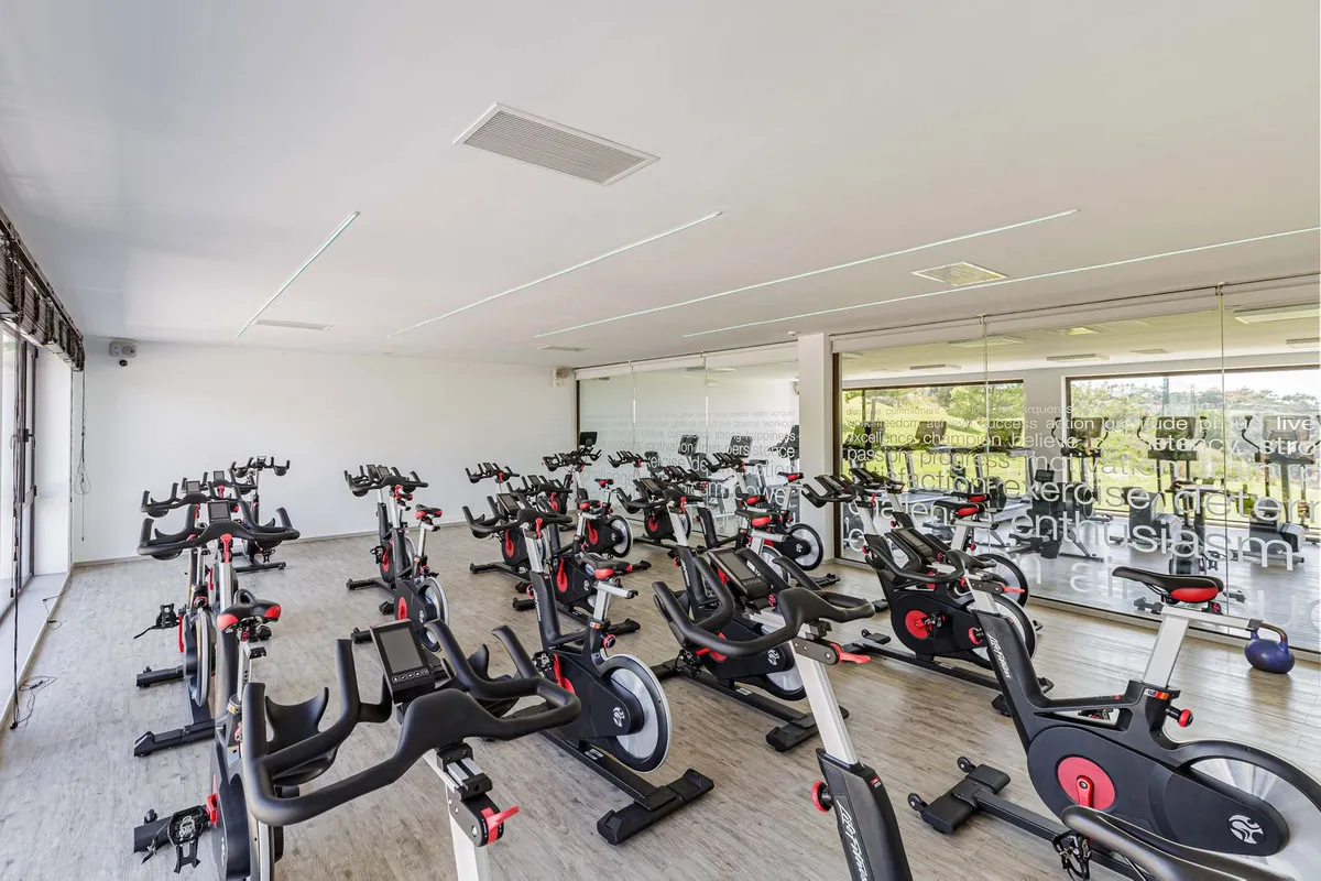 0ca51804-a157-4b8e-8aca-ddb0ce18eab9