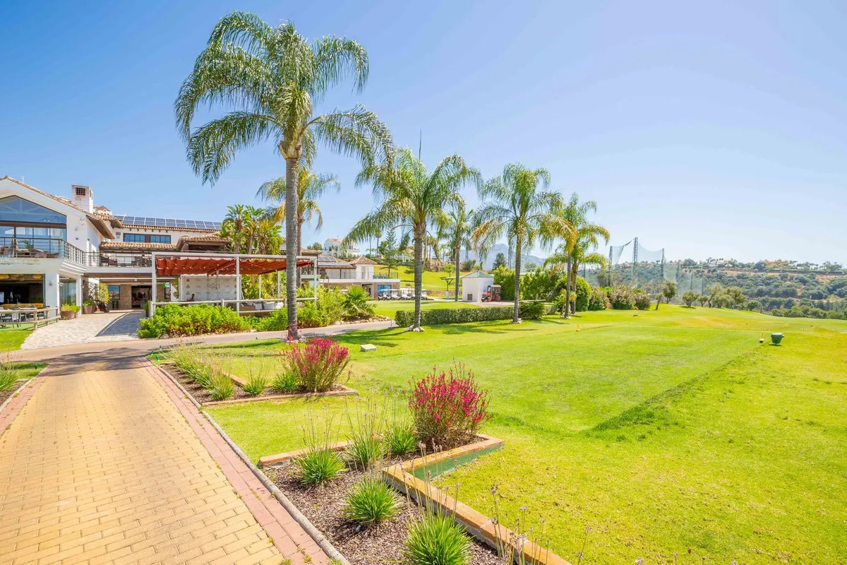 27d257ec-1803-4357-b443-34f2dcc135f3