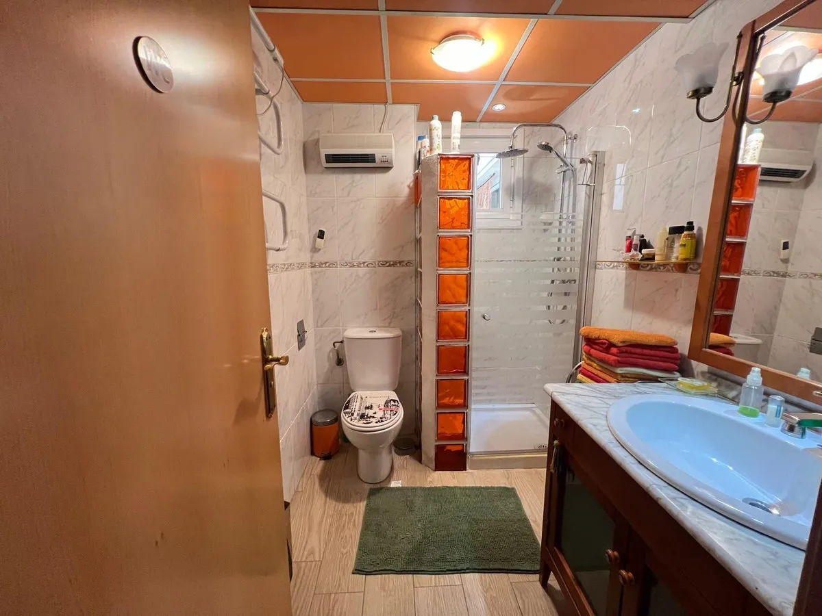 63257261-0ec9-4539-9309-9f47c9502d15