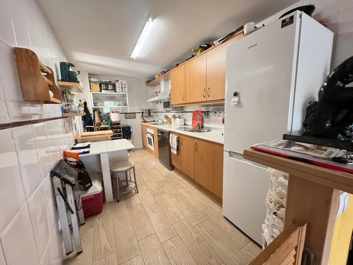 9b332908-177b-4e28-a6ff-931904f97336