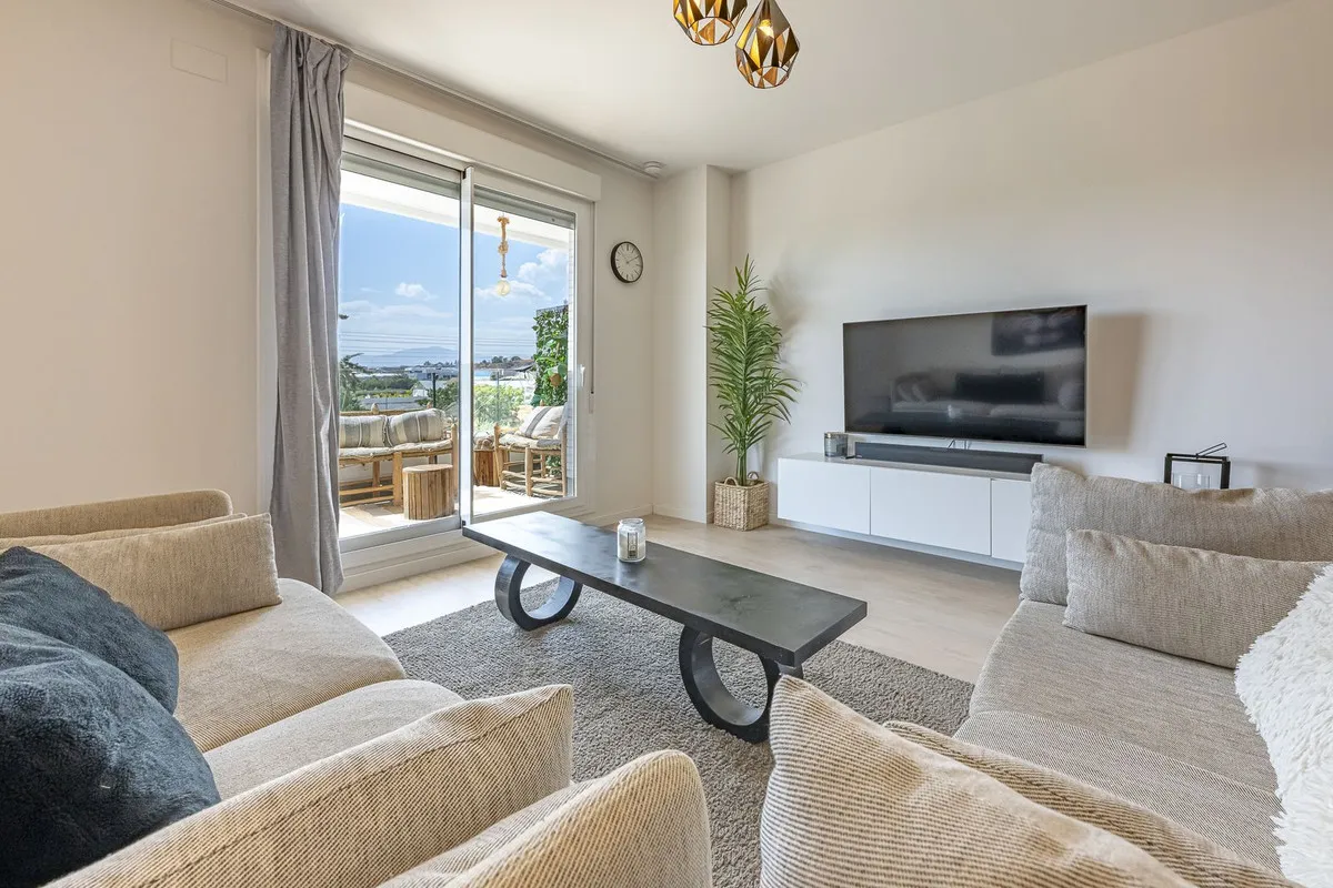 3af1b7cb-225c-406f-ac30-5847a1606c55