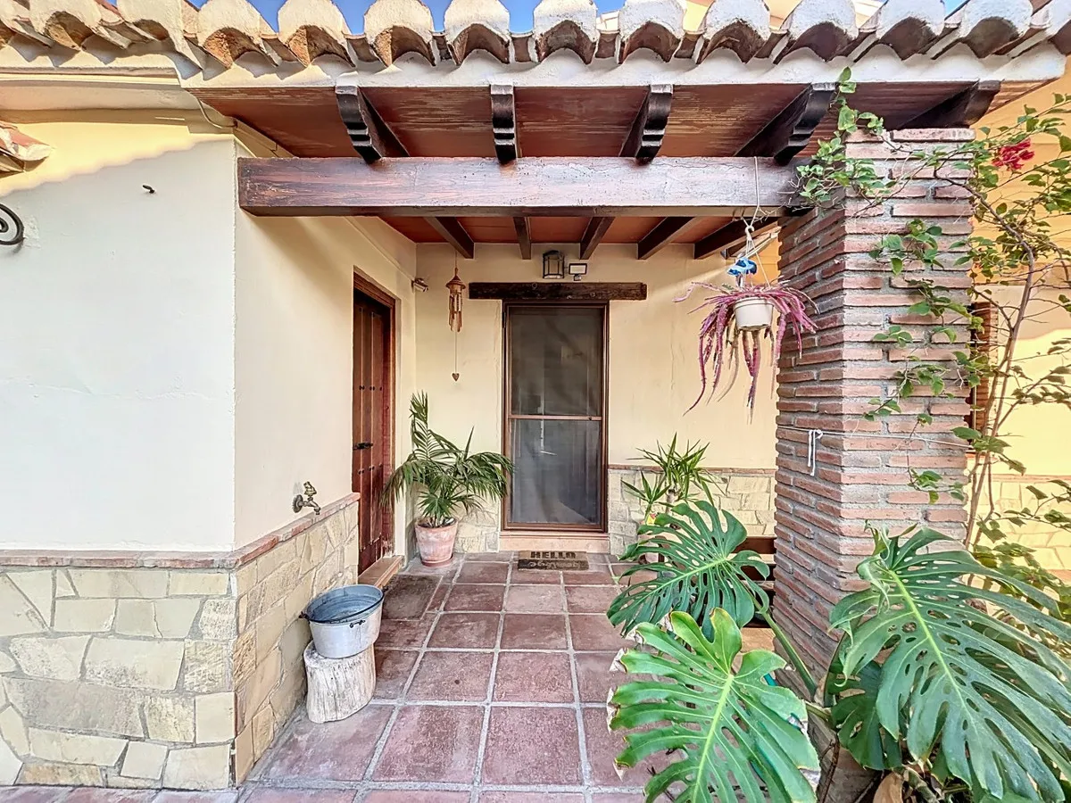 651f10f1-1dad-4fd6-81b1-4368248b84ef