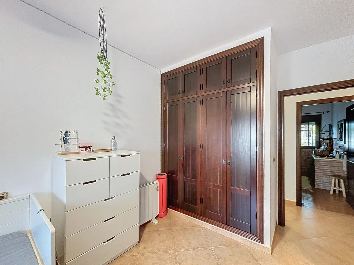 66f5315b-ba0b-4f9e-a889-cc541b620892