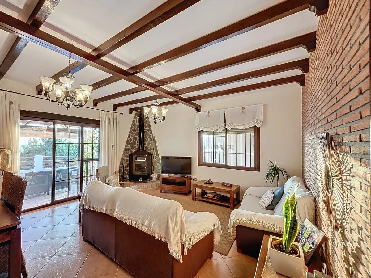 7532b3cb-1979-4cb0-8d06-c3a517ae79ab