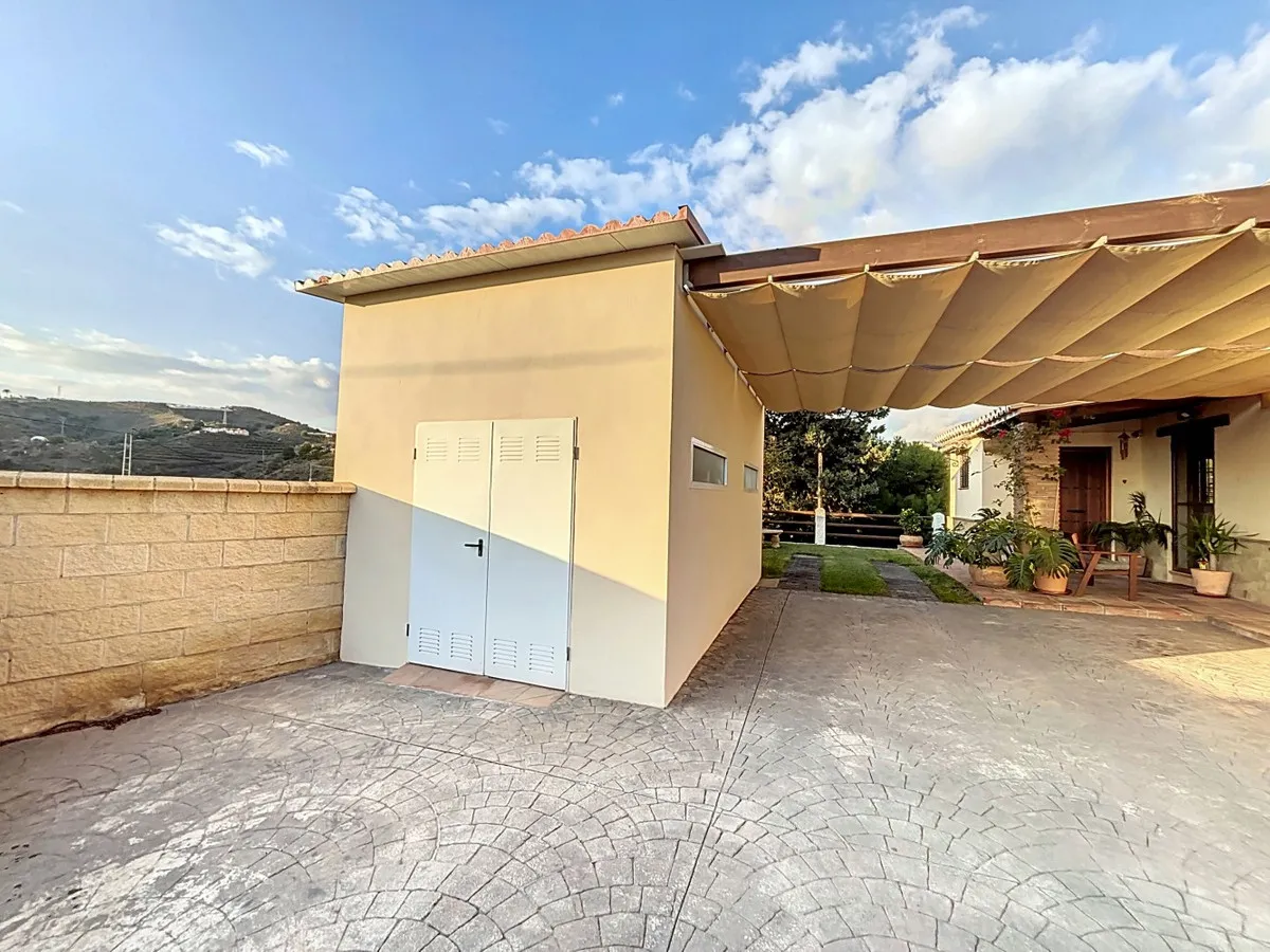 eb42a721-b215-43bd-a257-087acc3b9e04