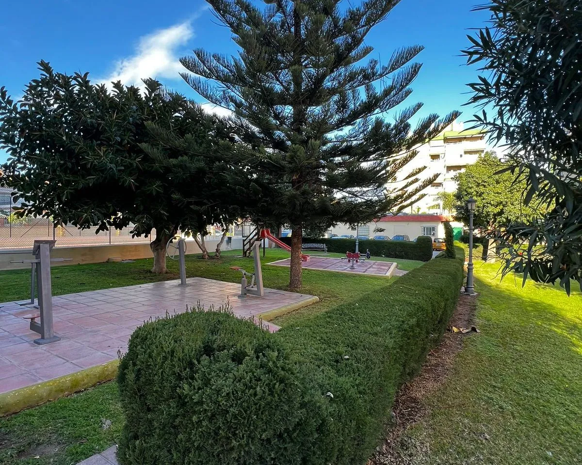 9e3438e7-1174-4955-860d-c90a69d1c6d3