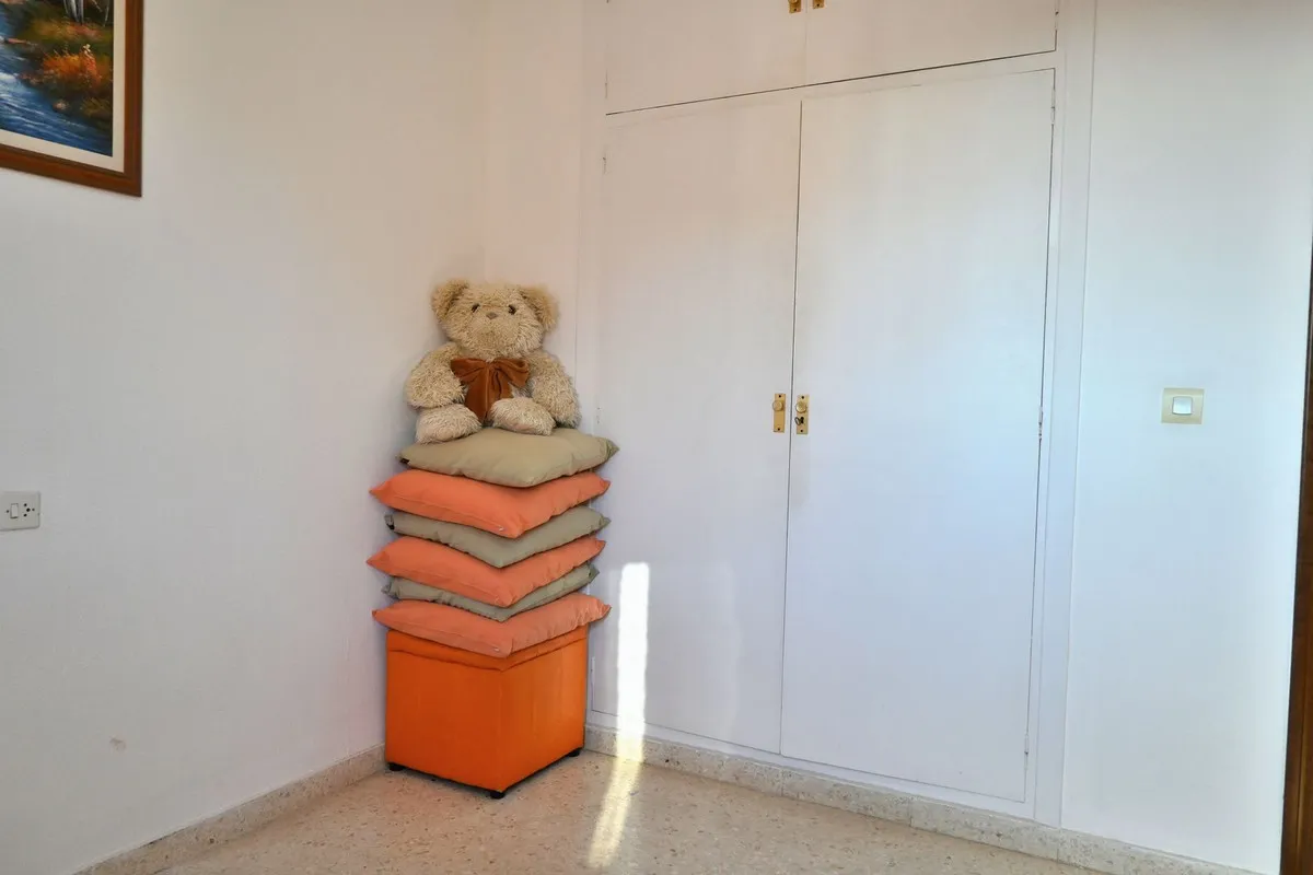 c5c16d3a-85b5-44a0-862c-677c51f2e96a