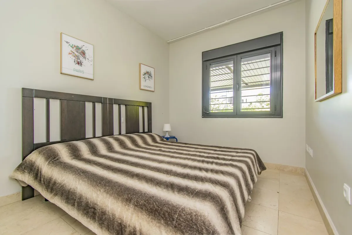 1ae2200f-c5dd-4a0b-b343-43b9cb1f7ff3