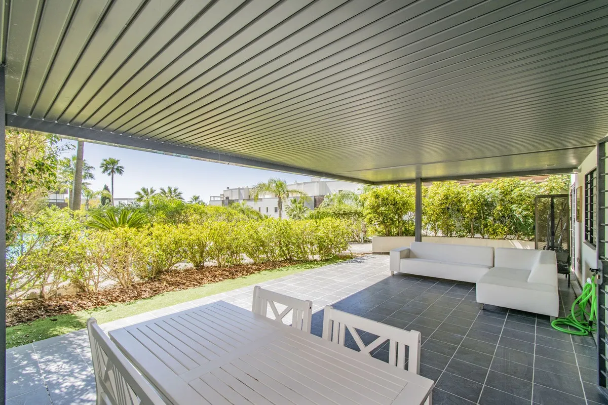 57a99fa0-643c-40b5-ac7e-610646336e0f