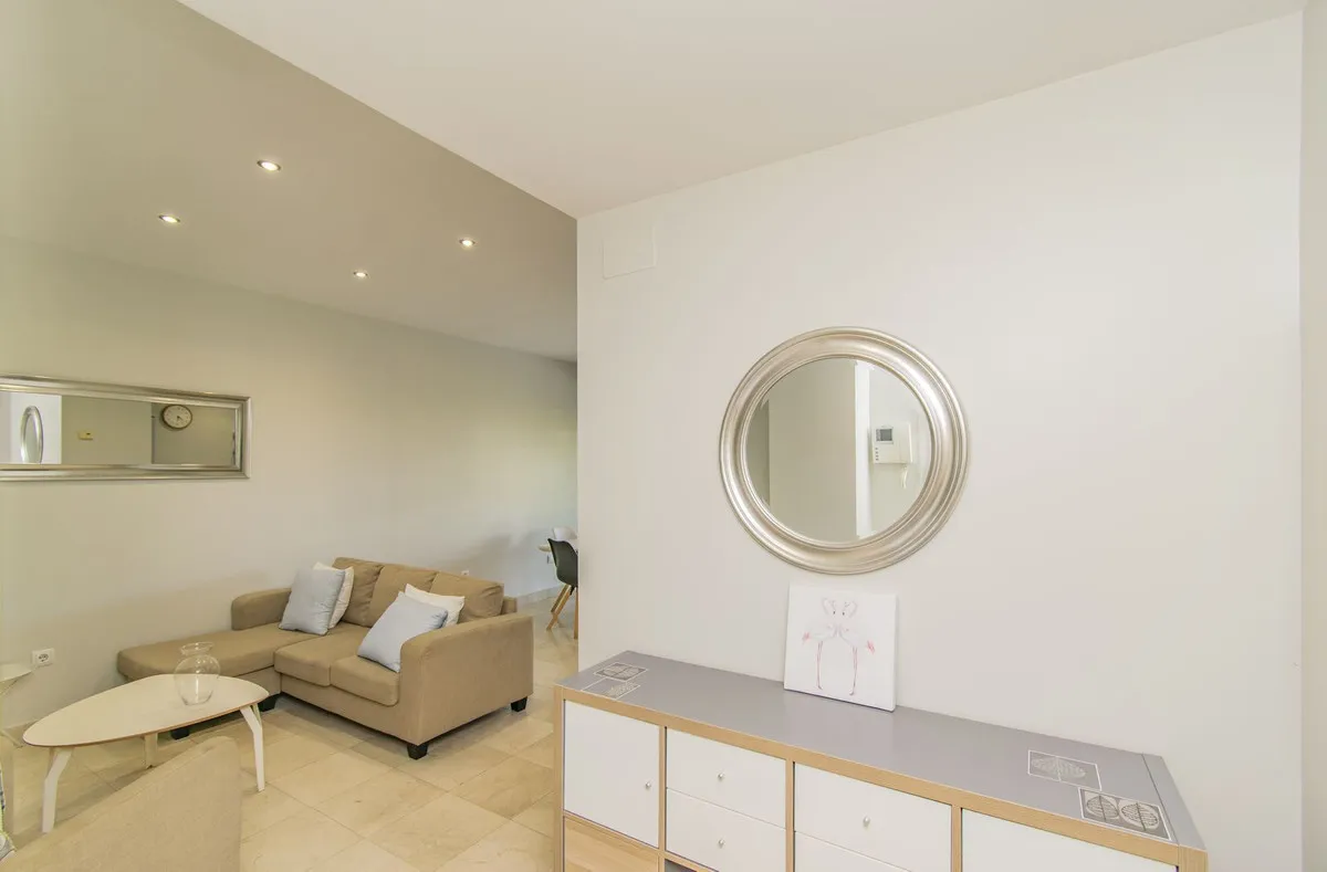 bb2889b7-fad2-4e26-8f4a-2641ac08f49d