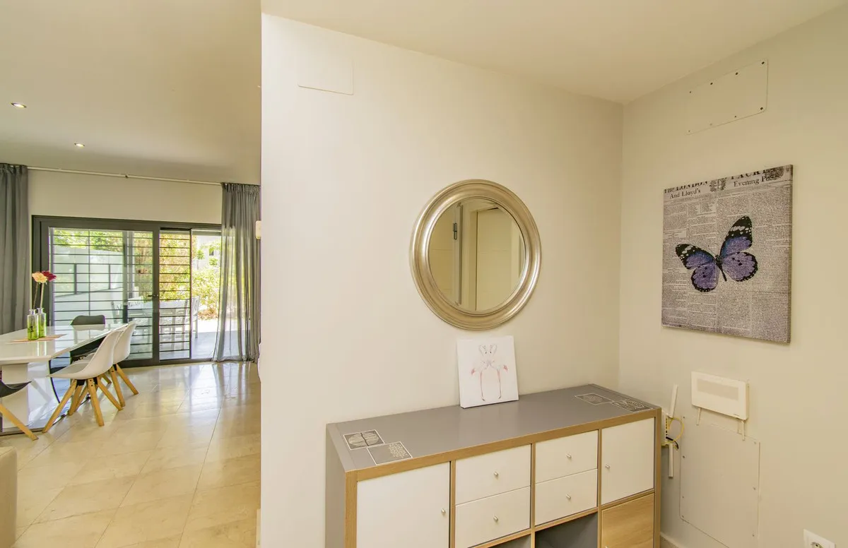 c02b96c1-e0a7-4f30-9c21-6ab02223ec05