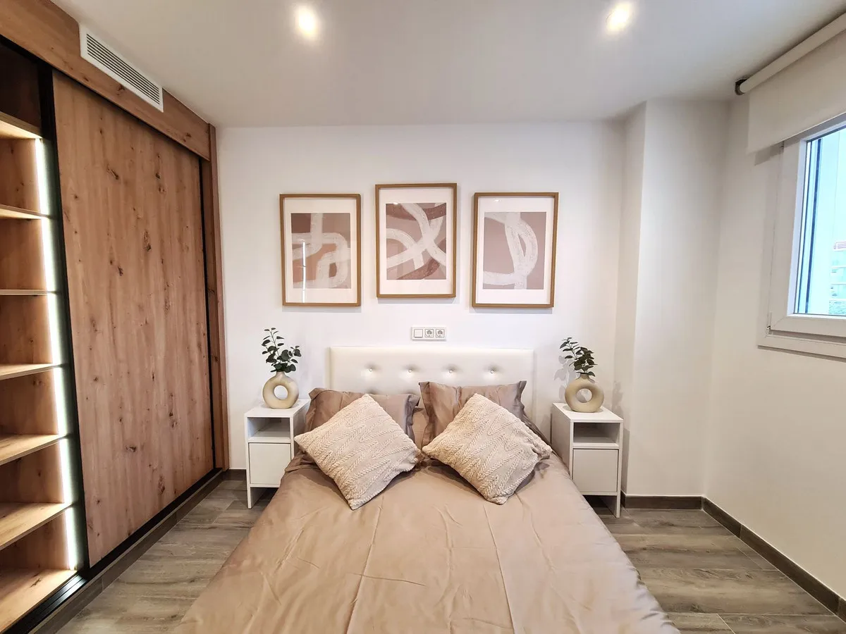 a1c0a19b-9b72-434d-a9a5-ab72e0715262