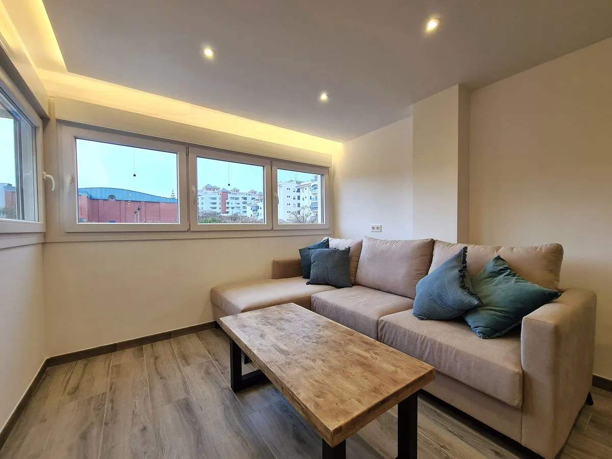 a9ca12f0-9dea-430d-8a17-8c0cfadeca51