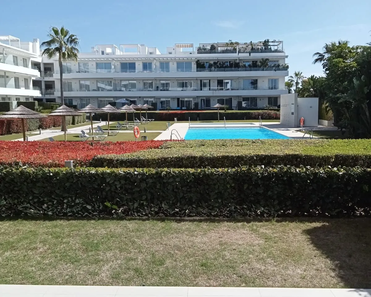 84d5478c-f749-4e0b-a970-1e0f8f826293