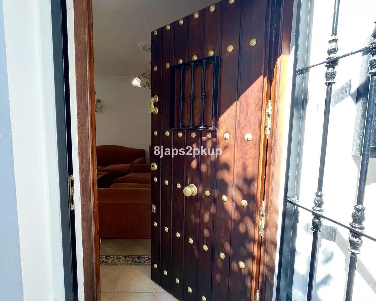 b83be9e4-37f6-4308-b372-3f8b48494e5e