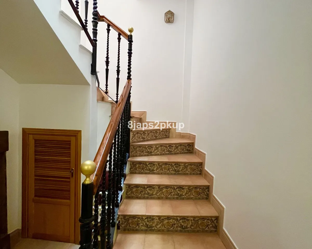 c4796404-f7c5-40d5-9a04-c5d2bcddcba8