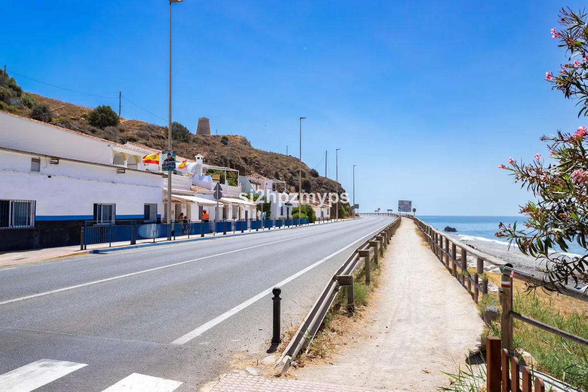 3fbf4836-40fd-441c-8c57-52bfb31cb7a9