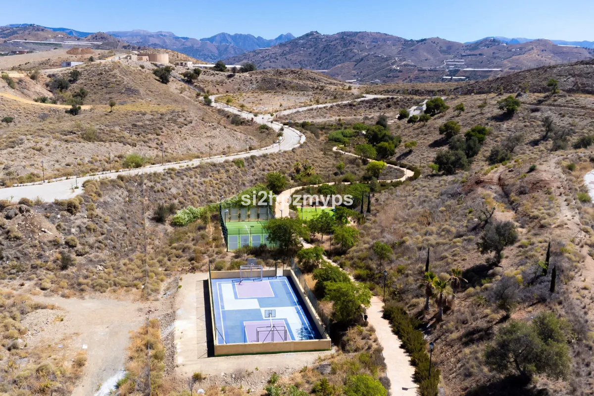 6b5e5d78-398a-4a77-87b1-2a73953c46e4