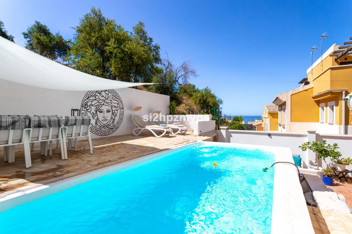 cc1d7980-fa80-46e3-a3ad-d22670c772a1