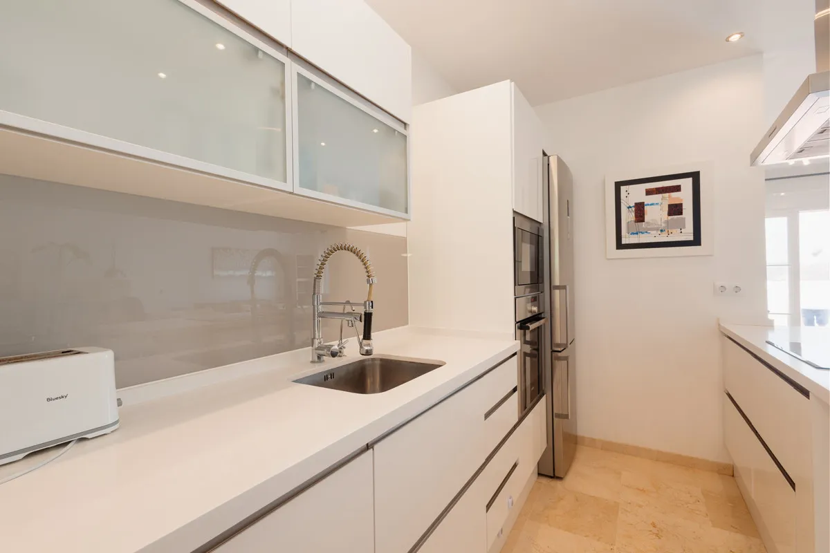 623b191d-0a51-4628-8966-4e13883022ef