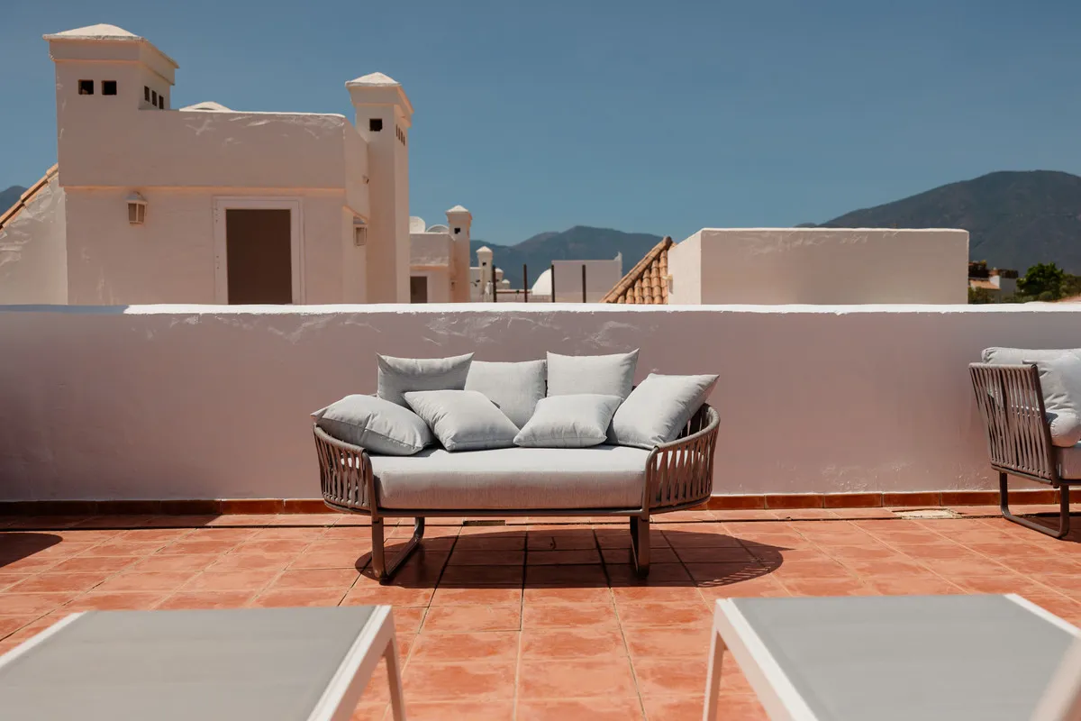 80b3e9ff-2a47-46c7-8cd6-6326e76b7cdc