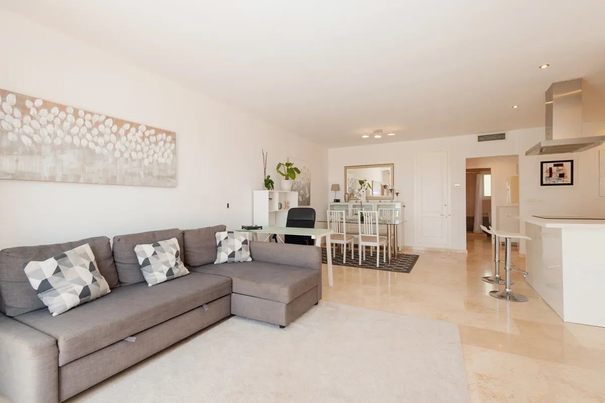 a003f3ed-e3c3-4346-b37b-344a23c2a963