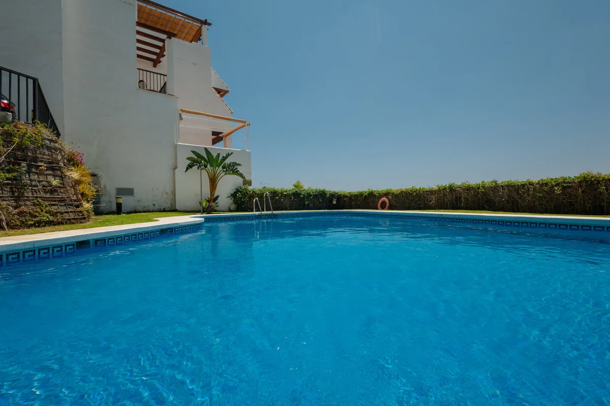 fab77382-b934-4ffd-a99f-38aee79f44f7