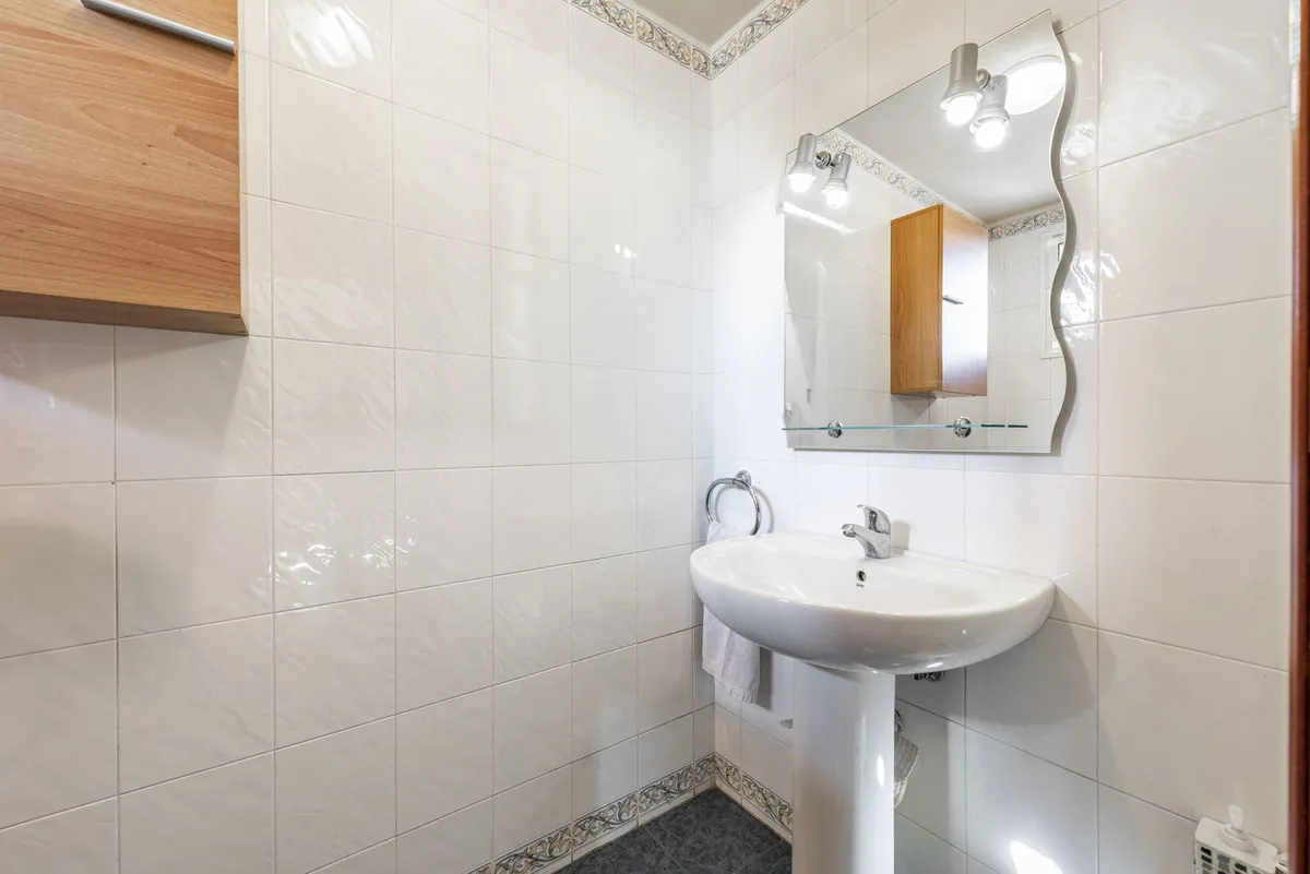 03d99fdf-20b5-49e5-913a-e64d3cd42c02