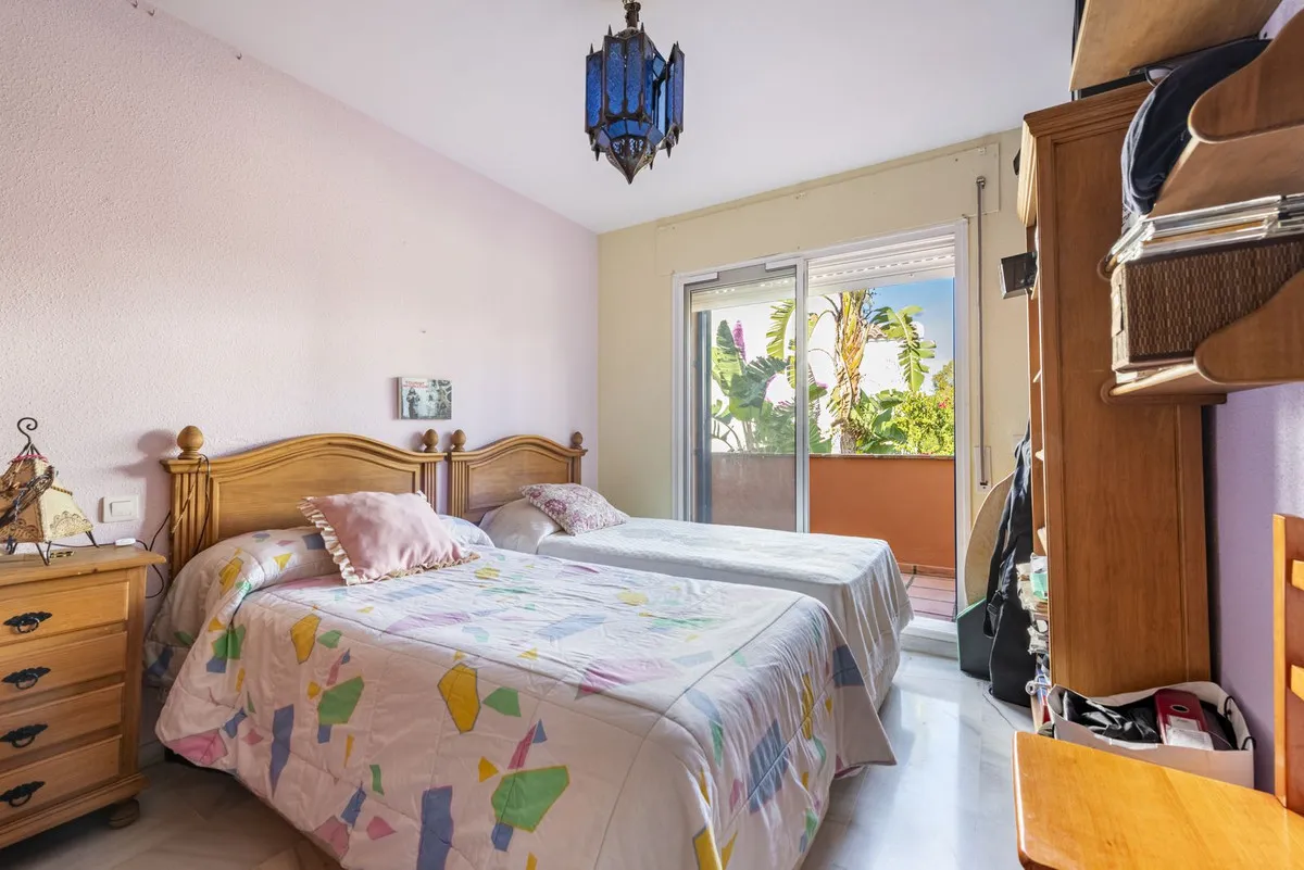 e892080f-8e94-4d1b-8859-807e822fe370