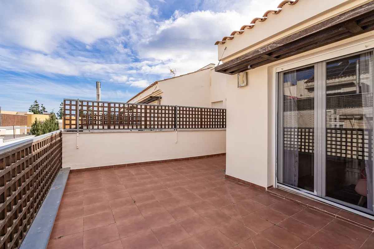 23f47f04-05f2-4b04-9ca9-6b72663faa4b