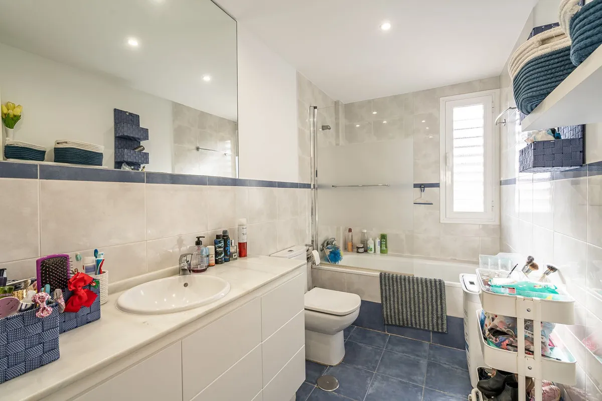 40c61656-6492-451a-996b-61580ca7c05d