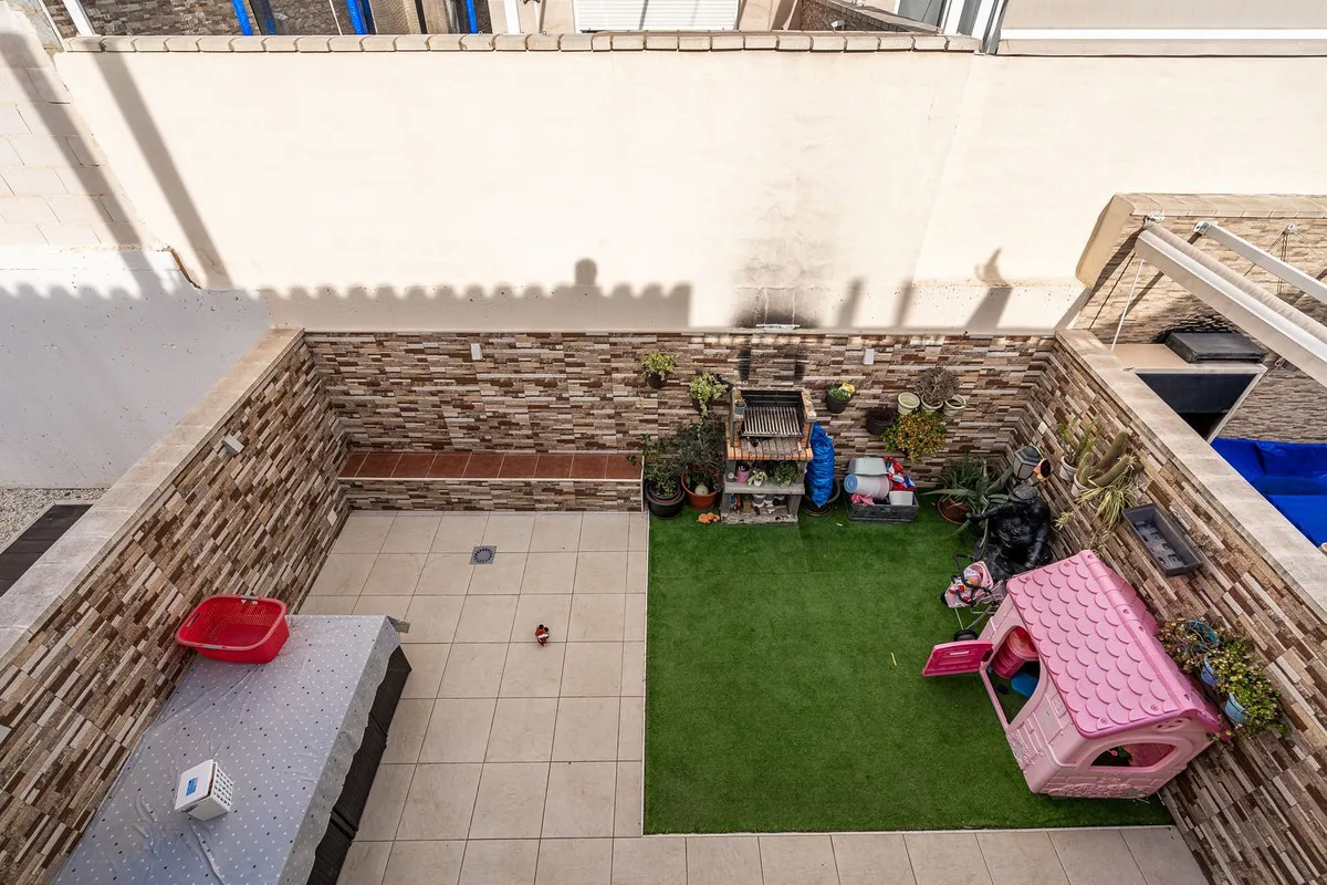 533885ab-0a61-4013-9ff5-47e8b5b5d5d0