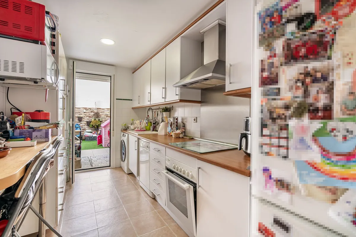 8b73111a-7471-475d-930f-b261c367db60