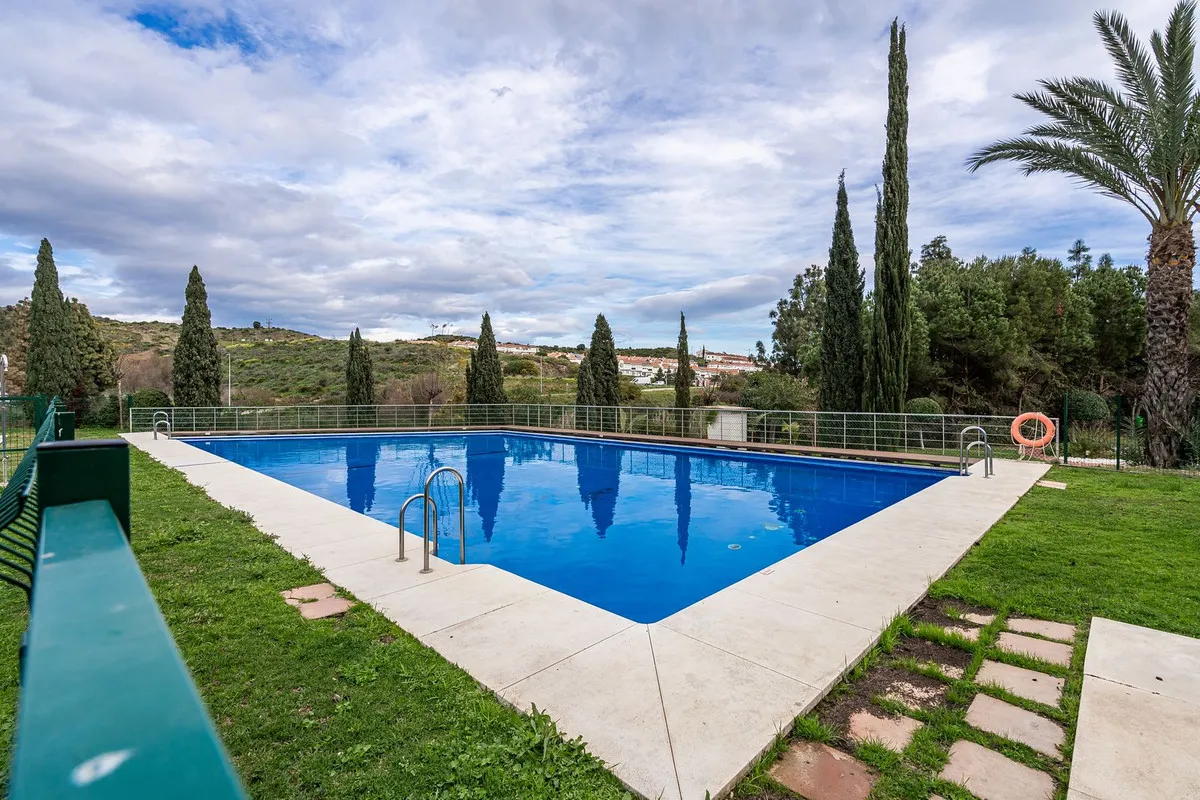 d48ef845-042d-4d20-965f-5730873f0c17