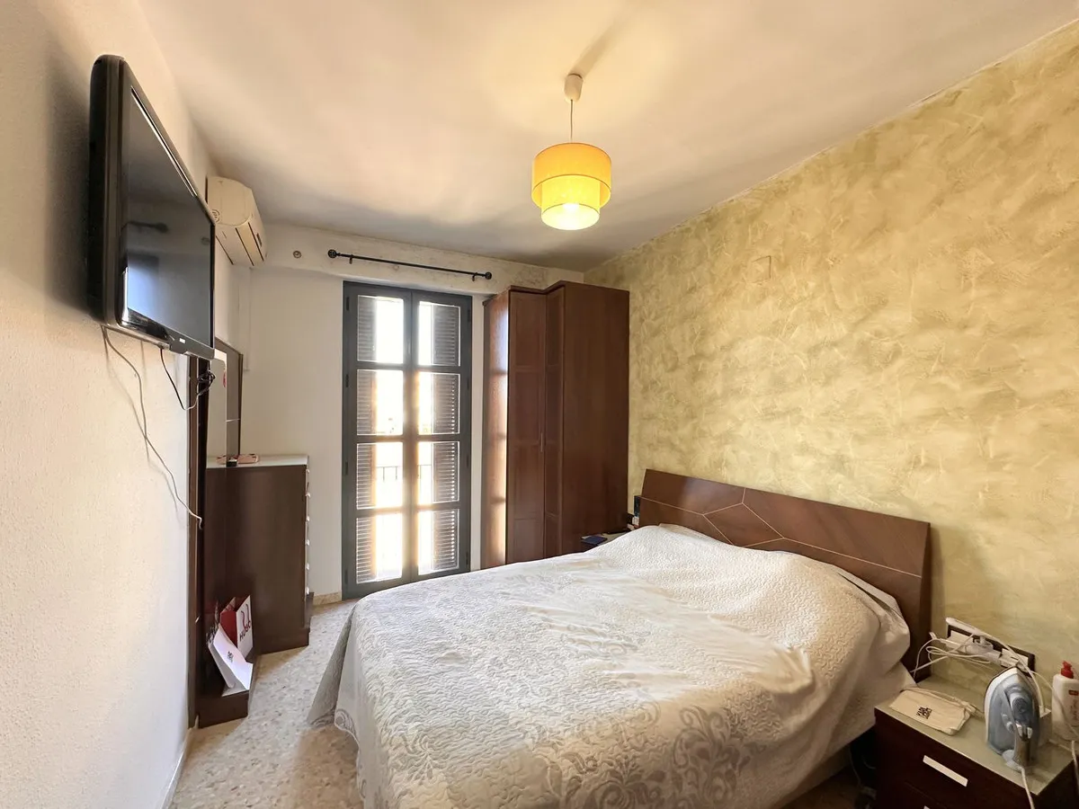 1d8e69f3-5b50-42a5-a439-8a7325c67ab2