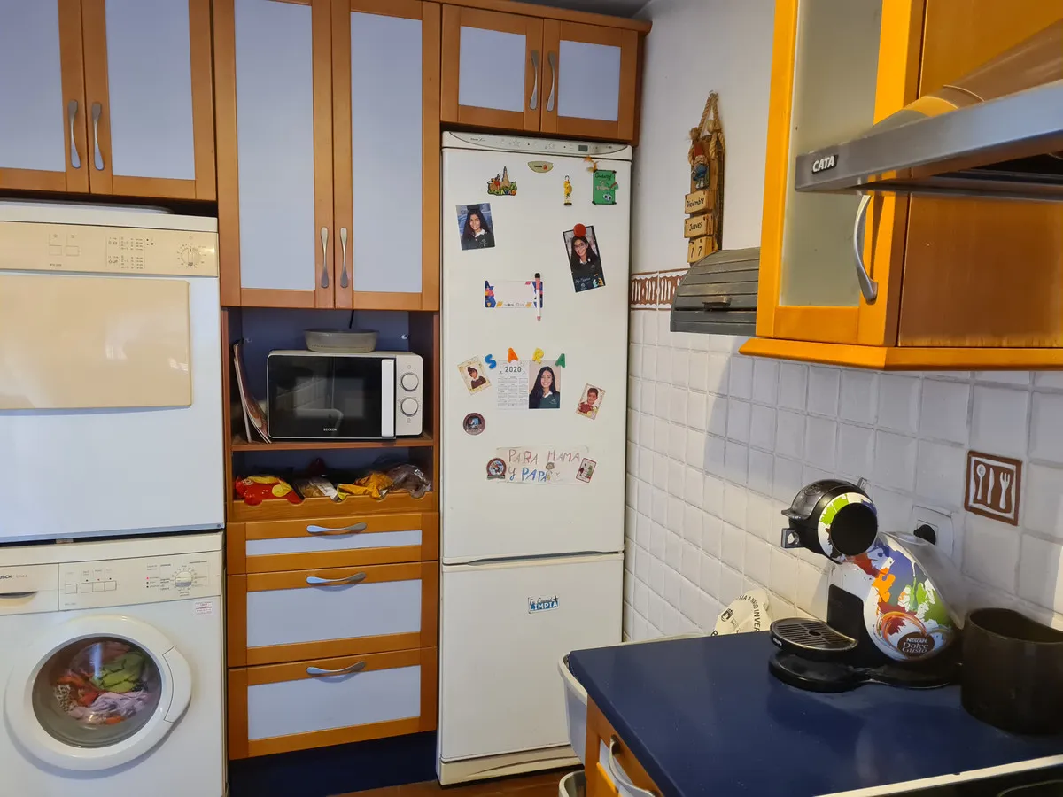 4fc2274c-1dbd-4498-9662-0d2b1e1df702