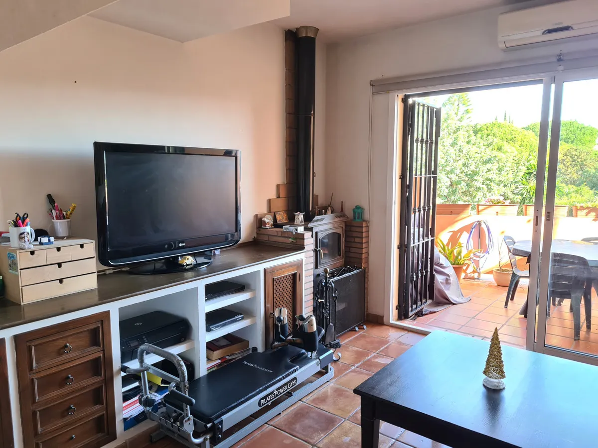 93545077-630c-4973-804a-fd6454bc72a5