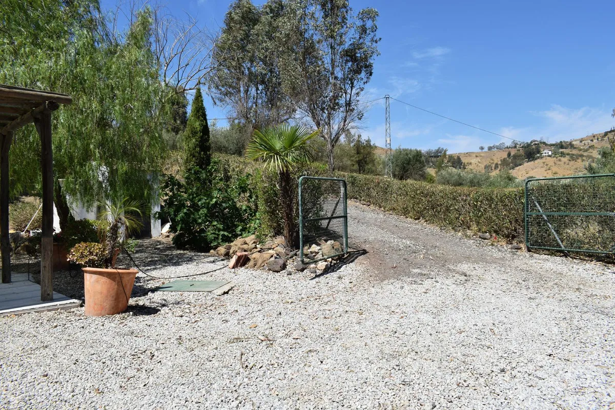 31f9882d-1e58-4d8b-9488-943e06e57694