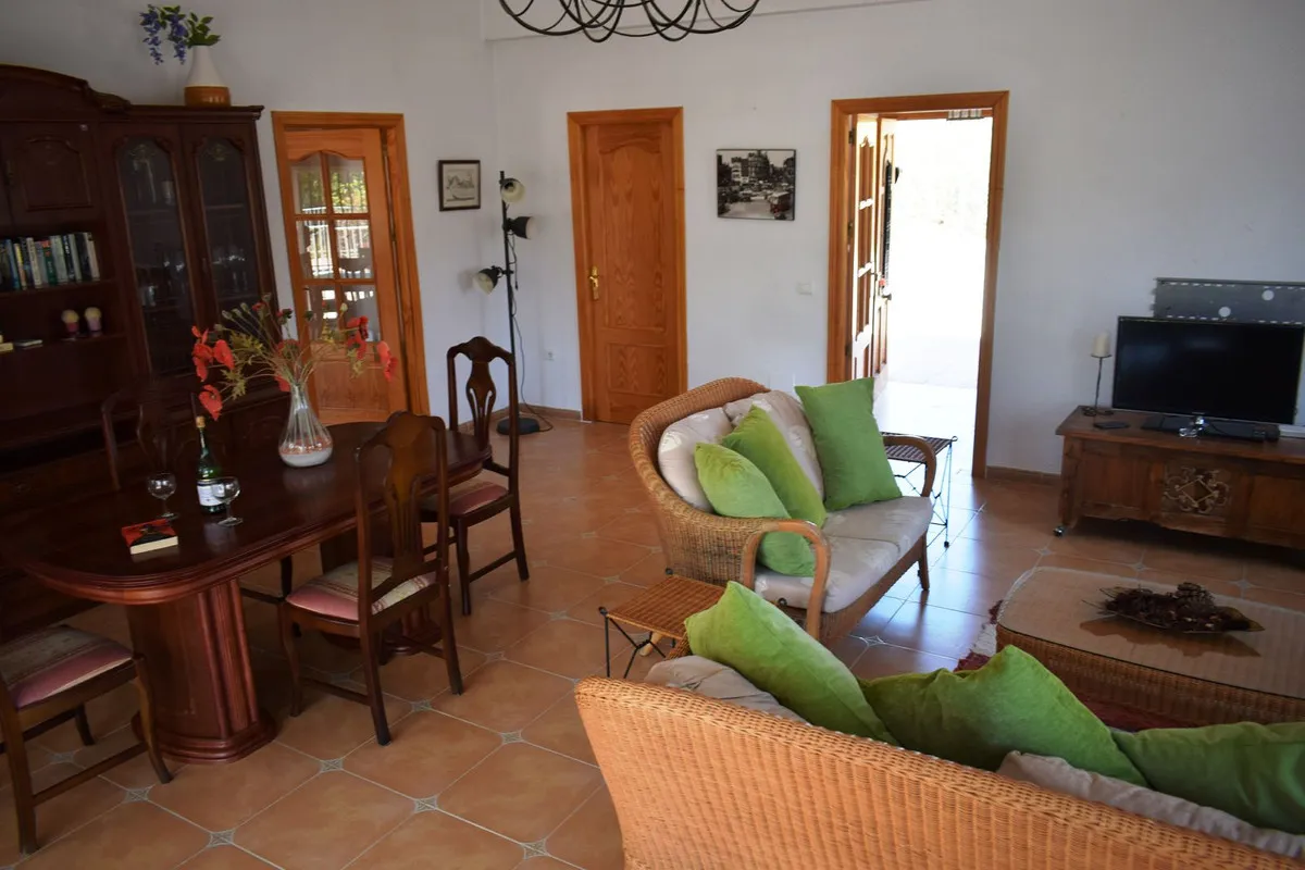 327dc86a-b900-4f70-b851-5b1a2873fc1c